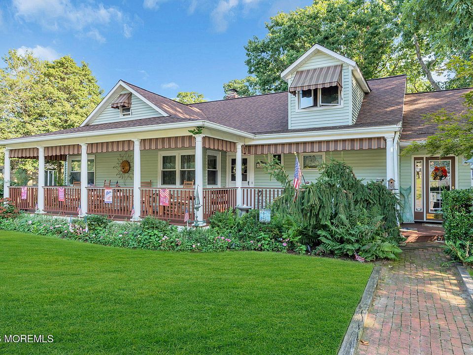 1st image of 324 Lakewood Road