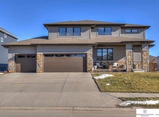 9003 N 171st St, Bennington, NE 68007
