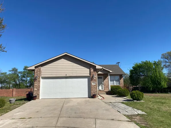 1946 S Justin Cir, Wichita, KS 67207
