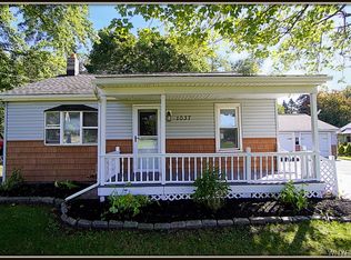1037 Three Rod Rd, Alden, NY 14004