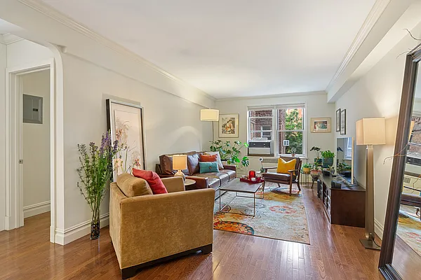 Sold by Nu Place Realty | media 16