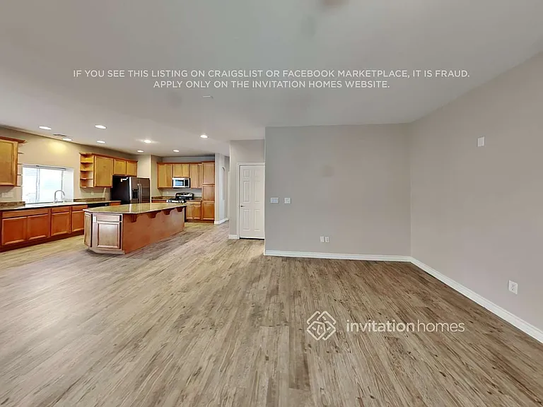 10891 Vestone St — Photo 7