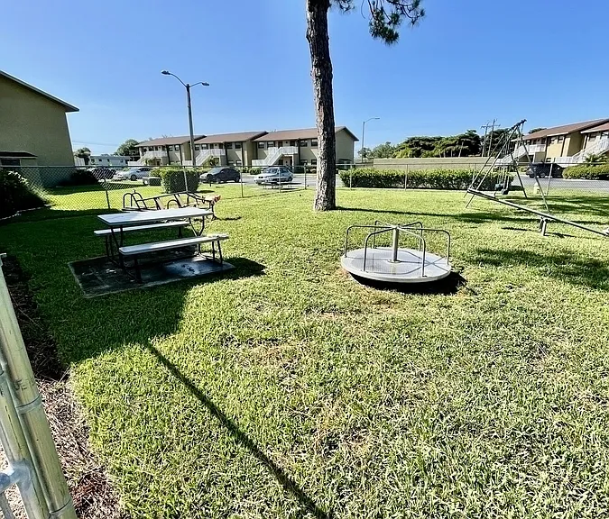 4753 Orange Grove Blvd #G8 — Photo 18