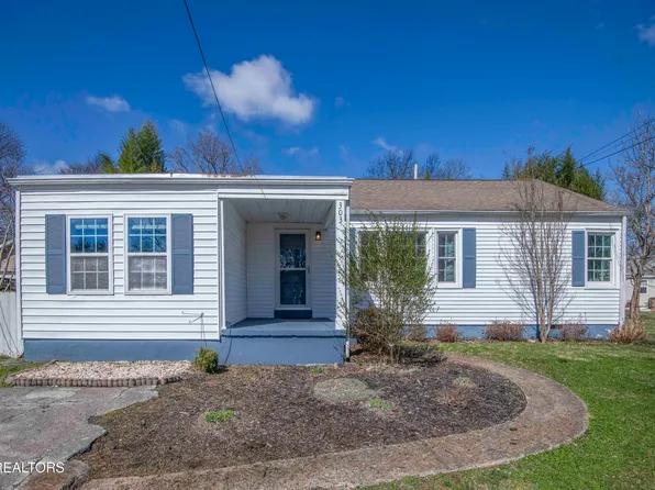 303 Canterbury Dr, Knoxville, TN 37920