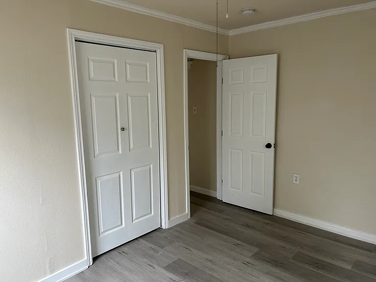 591 Joy Dr — Photo 1