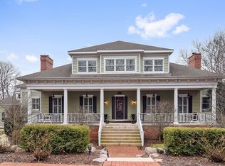 36W617 Crane Rd, Saint Charles, IL 60175