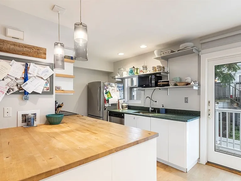 63 Bolton St #63 — Photo 7