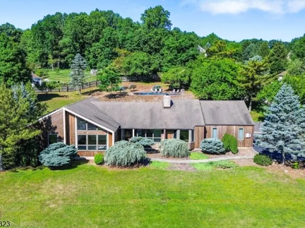 2 Partridge Run, Union Twp., NJ 08827