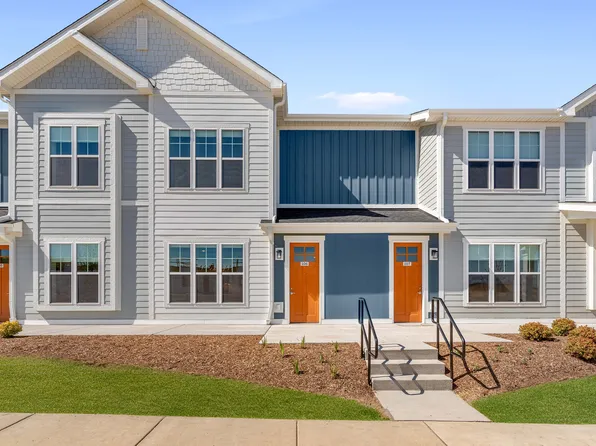 Tivoli Green Apartments & Townhomes