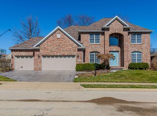 5807 W Eaglecreek Dr, Peoria, IL 61615