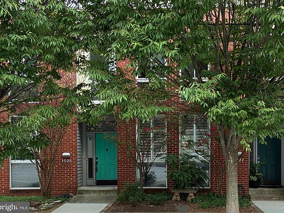 3rd image of 1025 Covington St
