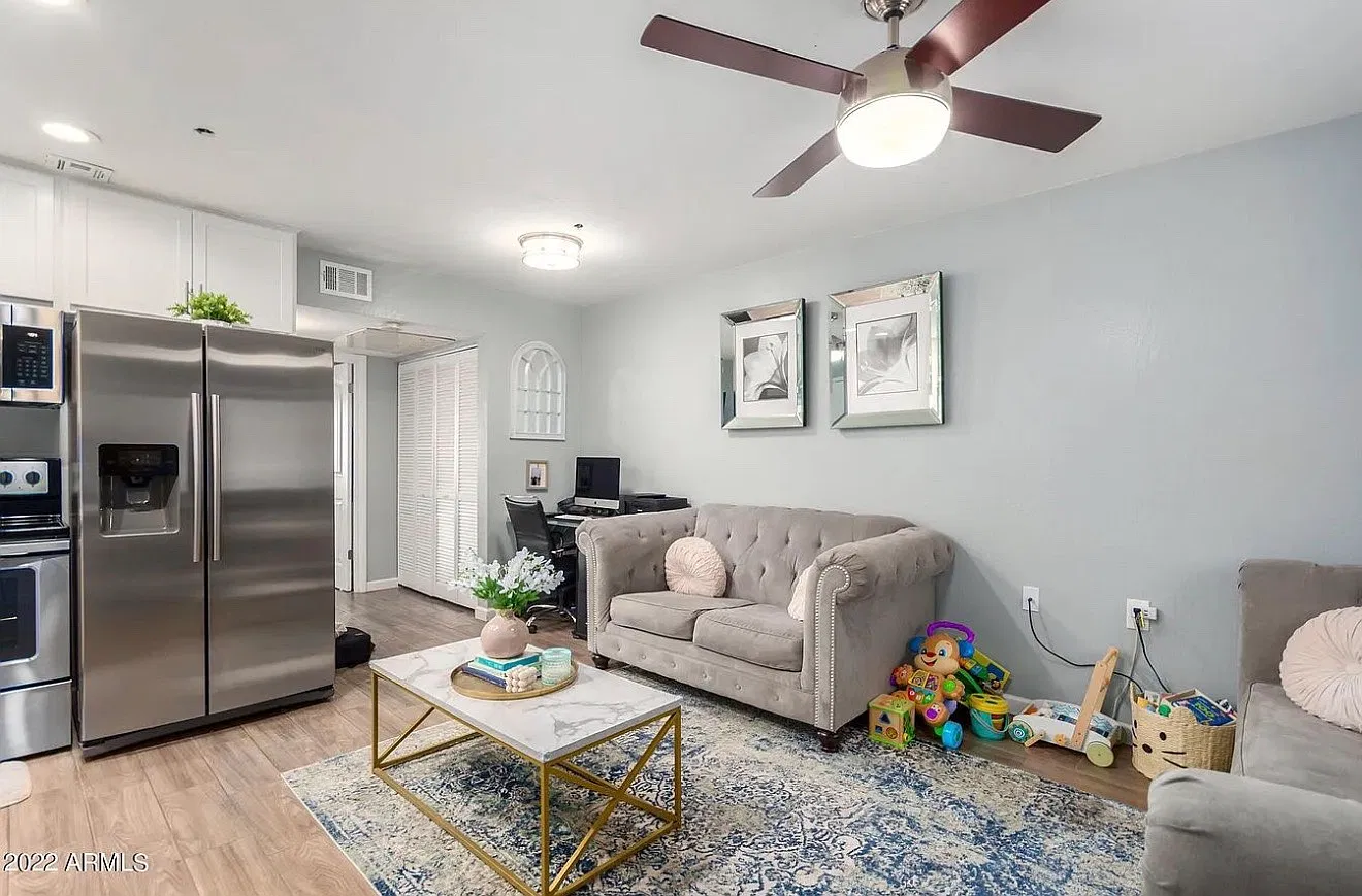 1 bed, 560 sqft, $1,200 — Photo 2