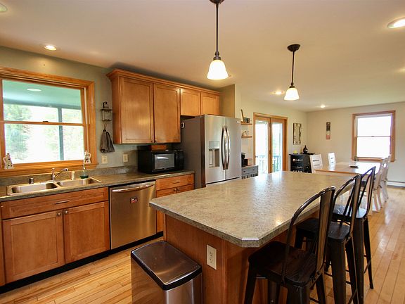 5th image of 150 L Brown Drive
