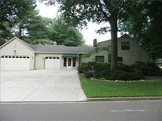 2nd image of 8112 Dogwood Villa Dr