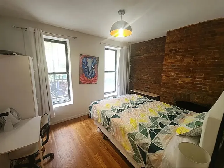 534 W 50th St #2A — Photo 1