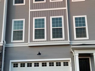 253 Red Leaf Ln, Exton, PA 19341