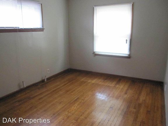 5th image of 5541 N Teutonia Ave APT 1