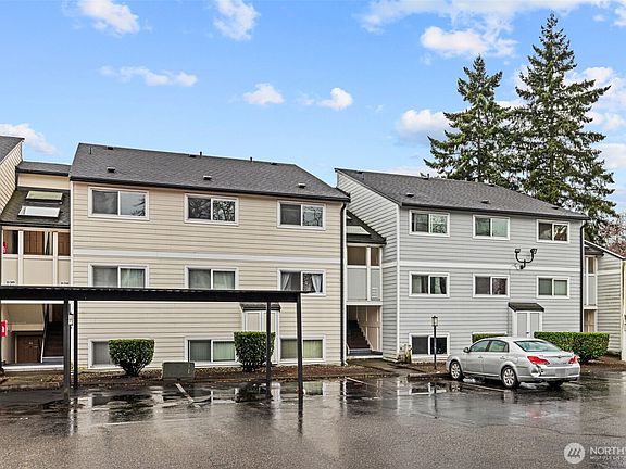 2nd image of 15210 Macadam Road S #D211