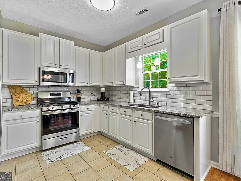 316 Preston Chase Dr — Photo 9