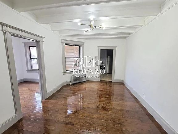 3rd image of 66 N Grove St #9L