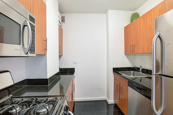 Rented by Platinum Properties | media 21
