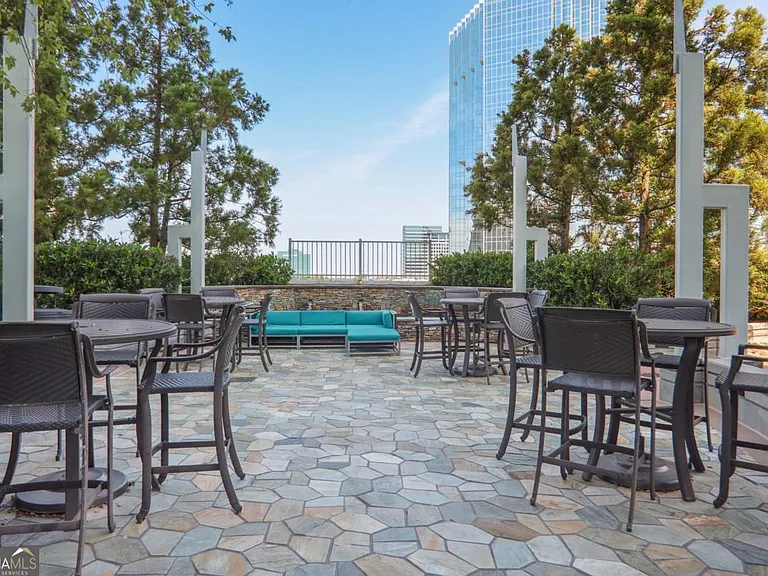 3324 Peachtree Rd NE #915 — Photo 5