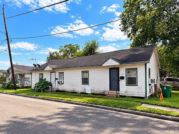 4th image of 3202 Orange St