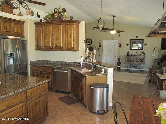 3rd image of 7635 E Mesa Dr