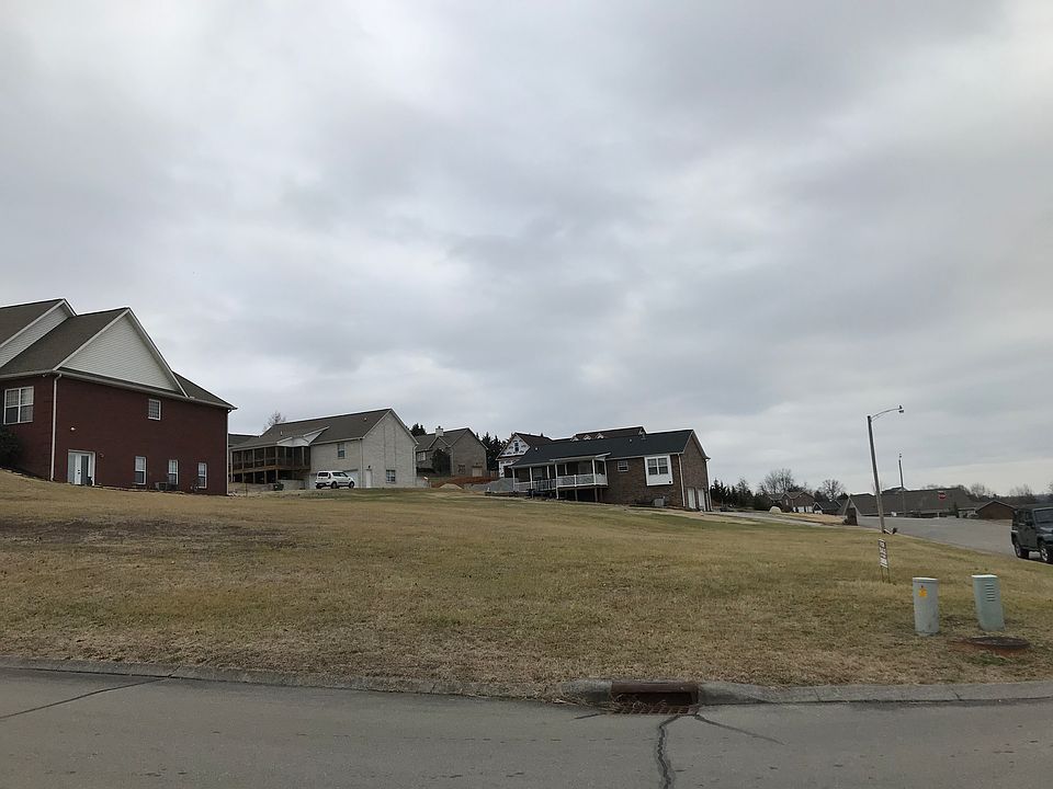 1st image of 502 Grassland Dr