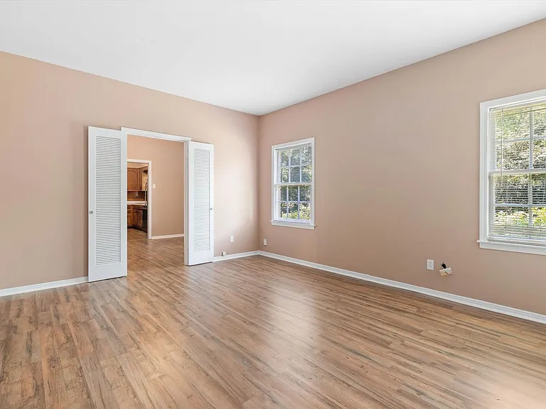 2825B Cottage Hill Rd — Photo 2