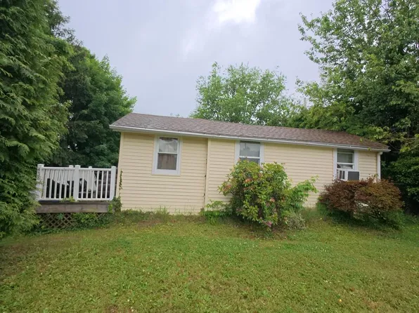 458 N Burlington Rd, Bridgeton, NJ 08302