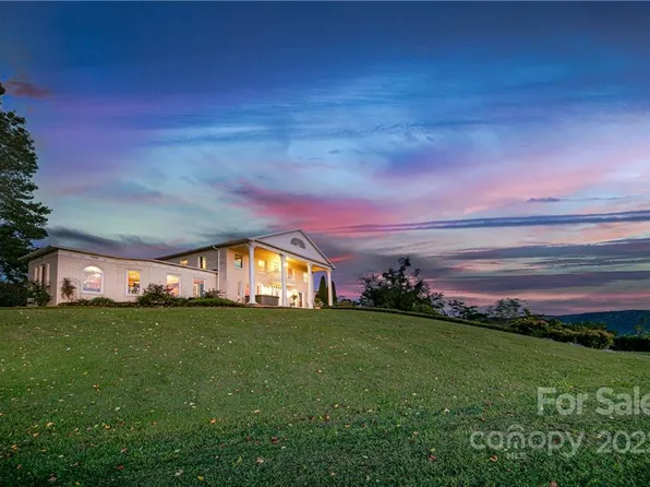 1030 Wing Haven Dr, Fletcher, NC 28732