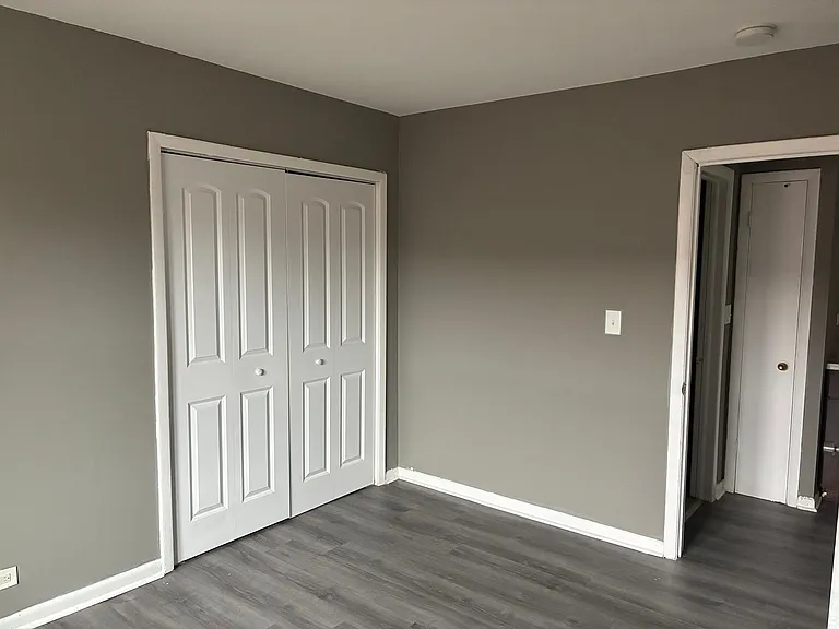 485 Buffalo Ave — Photo 5