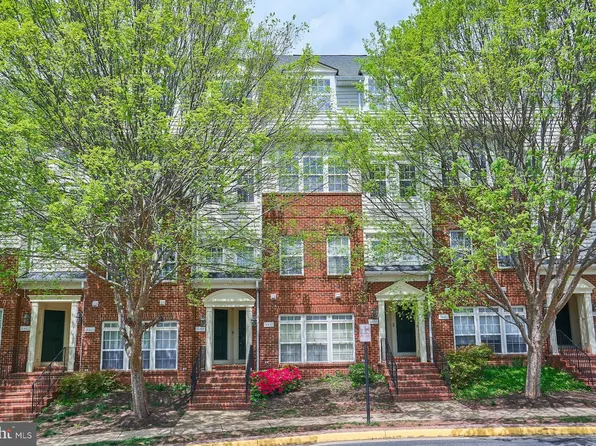 14456 Village High St #94, Gainesville, VA 20155