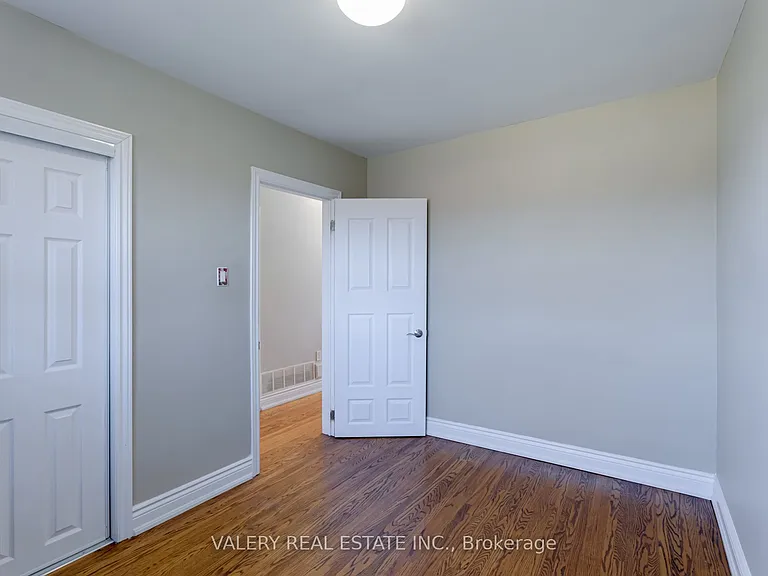 118 Dorcot Ave #MAIN — Photo 13