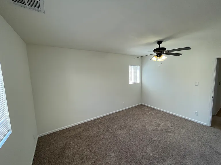 2207 Euclid Ave — Photo 15