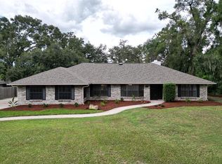 101 Wild Oak Dr, Brandon, FL 33511