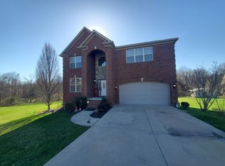 176 Lakeshore Cir, Georgetown, KY 40324