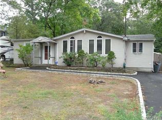 15 S Bicycle Path, Selden, NY 11784
