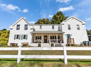 29 Martins Ferry Rd, Hooksett, NH 03106