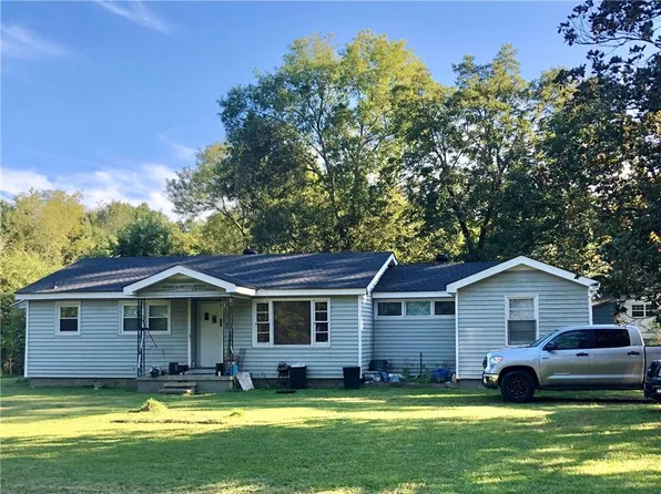 17 Wilkerson Rd, Rome, GA 30165