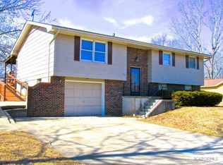 707 Latham Rd, California, MO 65018