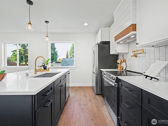 4th image of 5610 Rockefeller Avenue #3