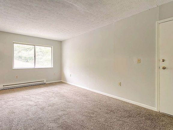 5th image of 918-922 Highland Ave