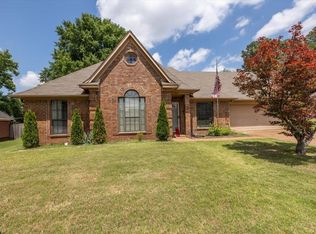 3115 Via Lopez Dr, Bartlett, TN 38133