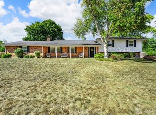 6211 Brentshire Ct, Dayton, OH 45459