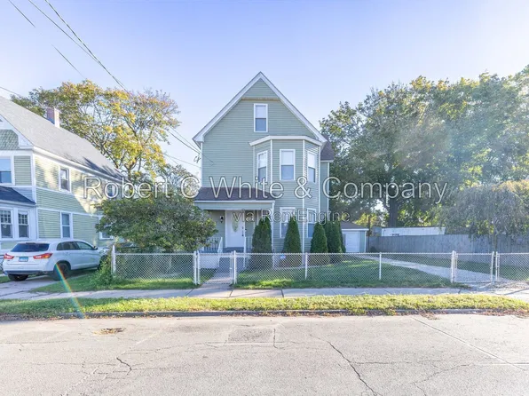 210 Noble St, West Haven, CT 06516