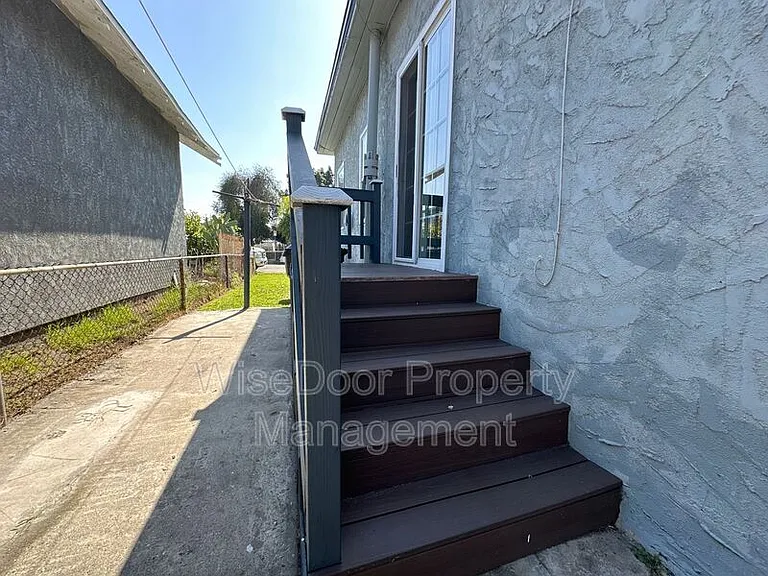 155 W 43rd St #155 — Photo 15