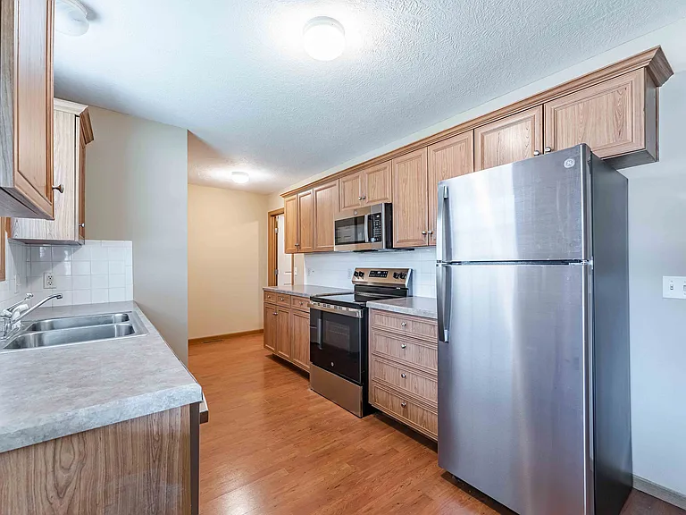 Oakwood Heights Townhomes — Photo 116