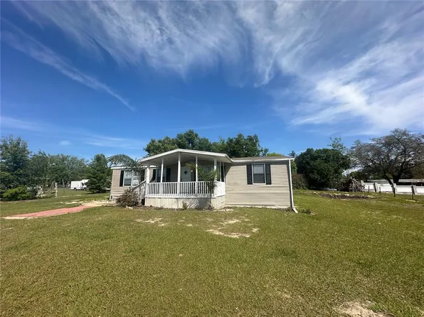 9620 Silverbend Dr, Dade City, FL 33525